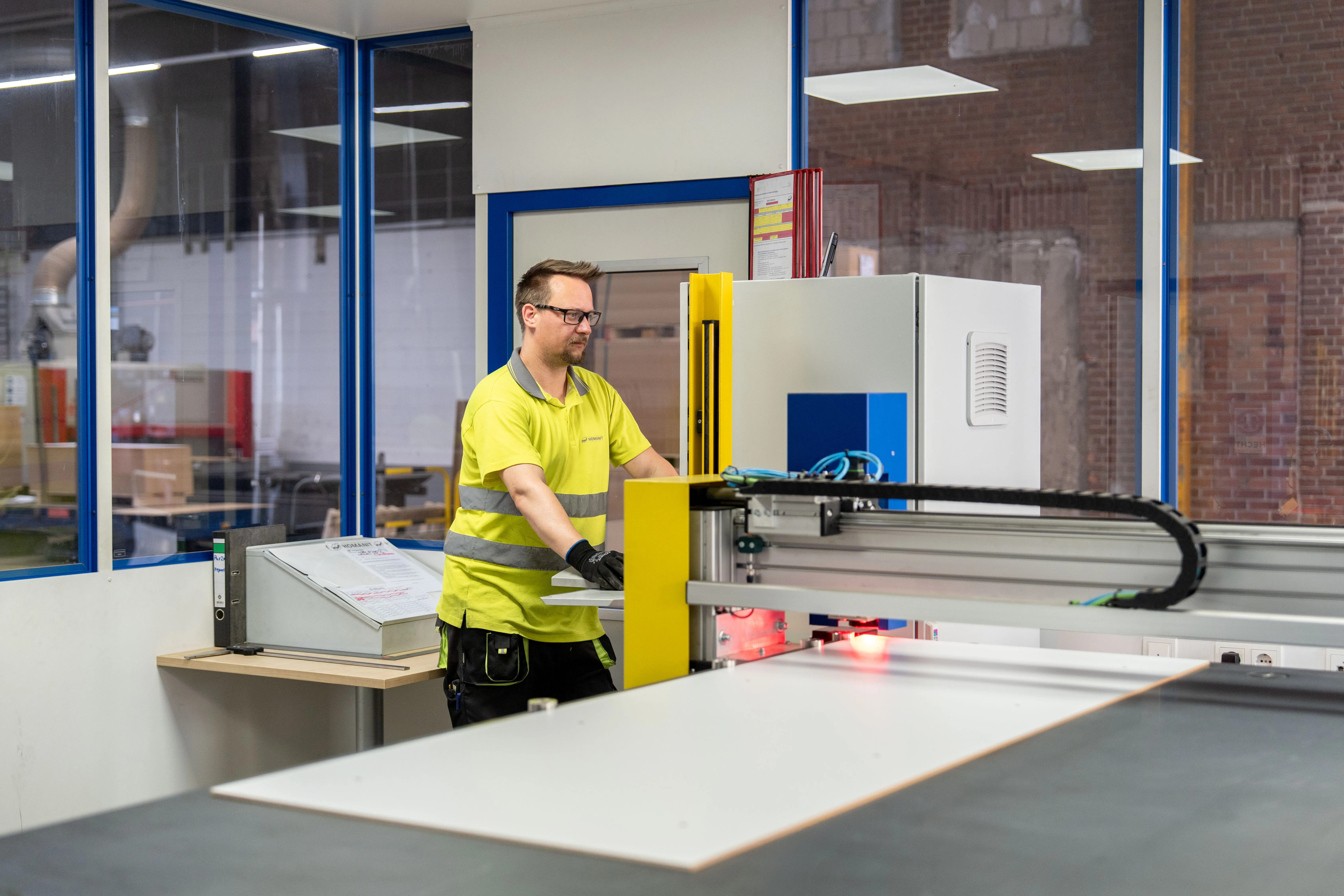 Kollegen bei der Arbeit